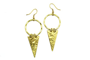 Circle and arrowhead earrings GRI001