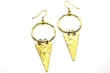Load image into Gallery viewer, Circle and arrowhead earrings GRI001