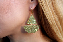 Load image into Gallery viewer, Sailboat earrings RAS016G