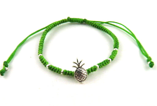 SR771 green pineapple macrame bracelet