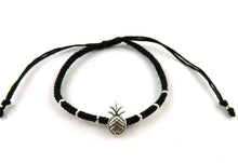 Load image into Gallery viewer, SR771 black pineapple macrame bracelet